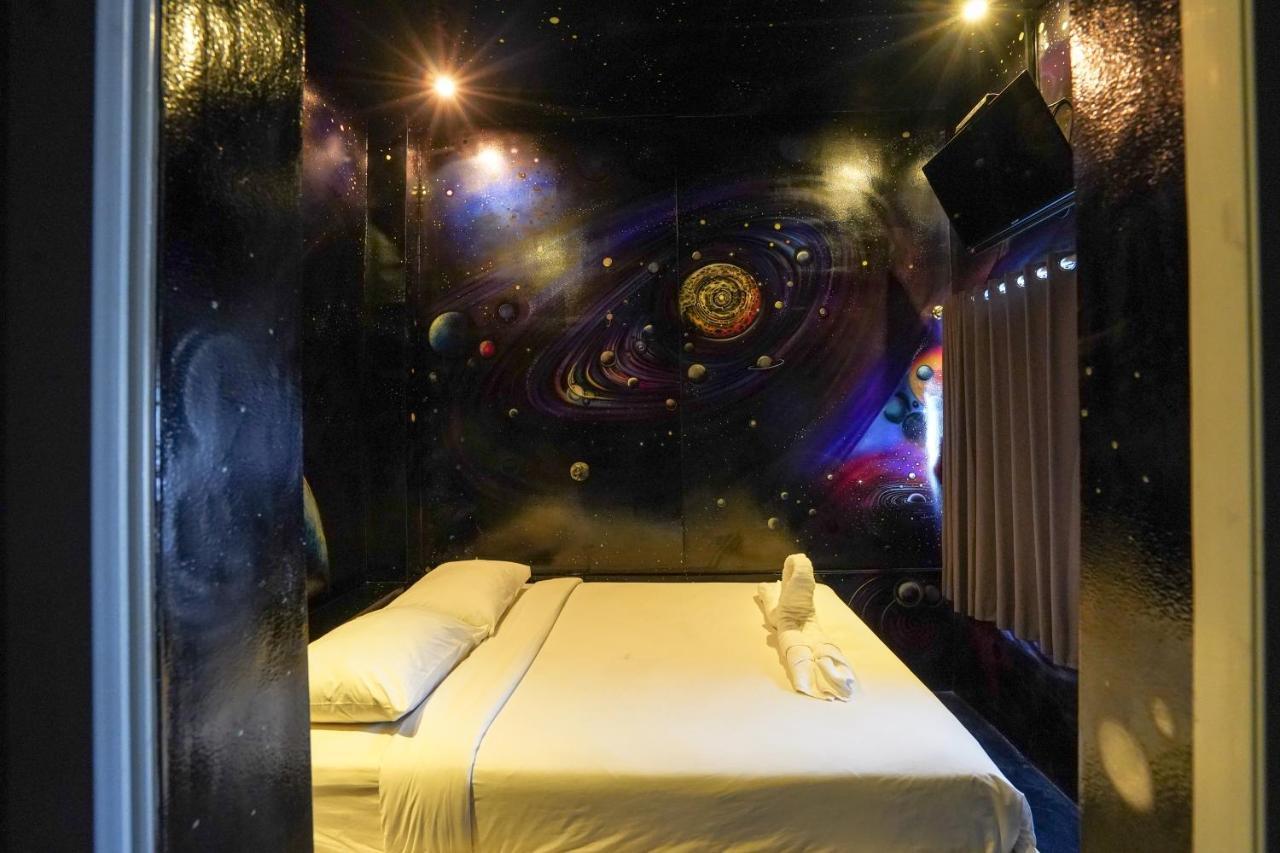 D'Gobers Hostel Seminyak By Gumilang Hospitality Dış mekan fotoğraf