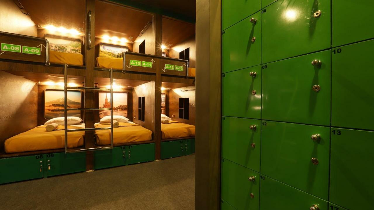 D'Gobers Hostel Seminyak By Gumilang Hospitality Dış mekan fotoğraf