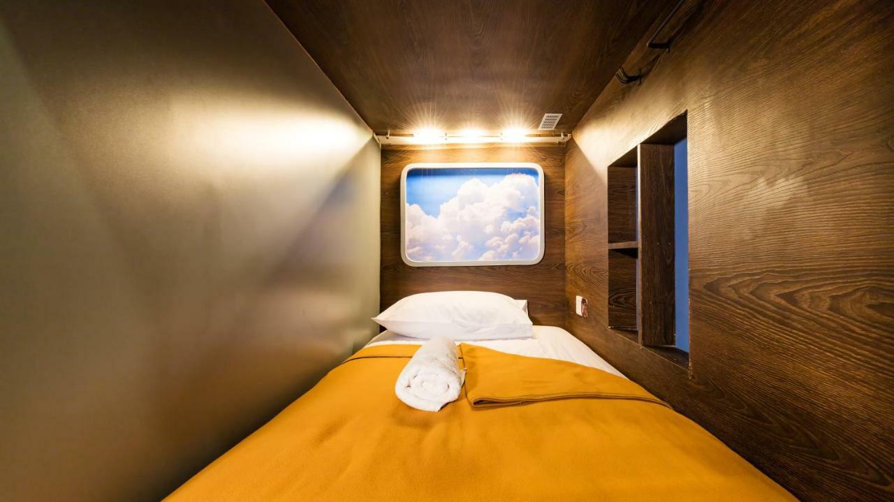 D'Gobers Hostel Seminyak By Gumilang Hospitality Dış mekan fotoğraf